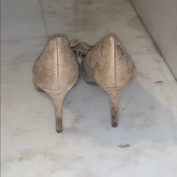 Heels - Picture 4 of 6